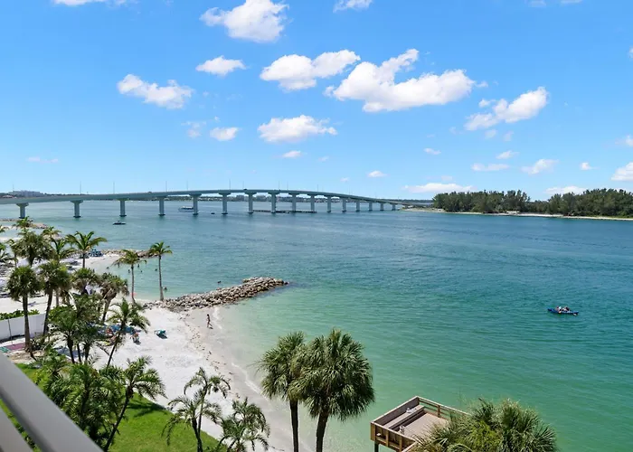 Holiday home 2 Bedroom Beachfront On Clearwater