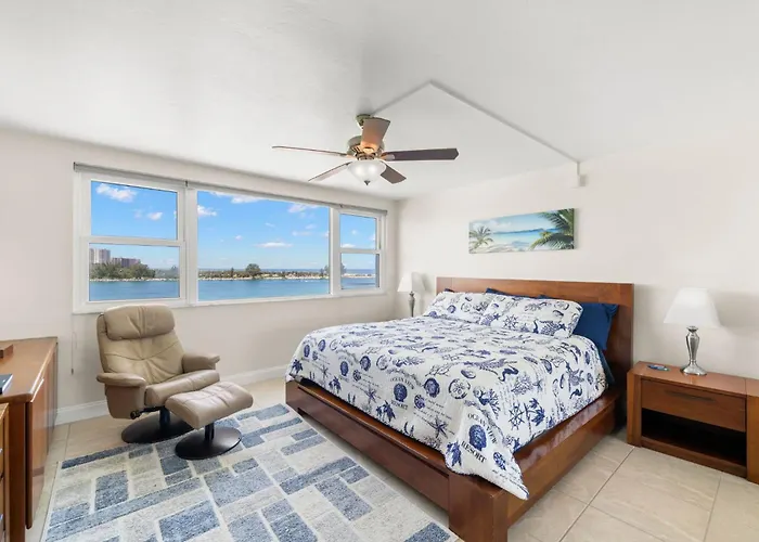2 Bedroom Beachfront On Clearwater * Clearwater Beach