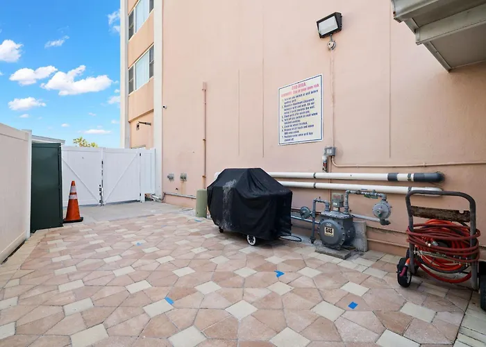 2 Bedroom Beachfront On Clearwater Holiday home Clearwater Beach